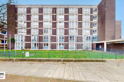 undefined, St Martins Court, De Beauvoir, N1