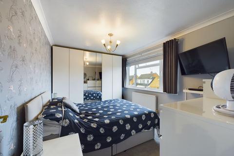 66 The Sorrells, Stanford-le-hope, SS17 7DS