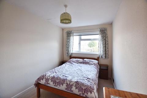 21 Whitebridge Road, Laverstock, Salisbury, SP1 1QA