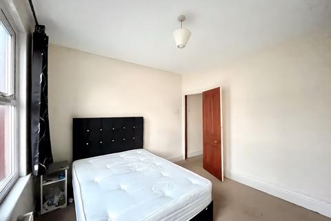 16 Angle Road, Grays, RM20 4AP