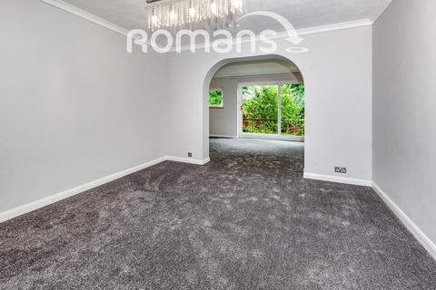 3 bedroom bungalow to rent, Ranelagh Crescent