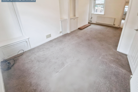 2 bedroom terraced house to rent, Florentia Street, Caerdydd, CF24