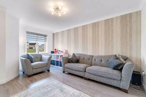 3 bedroom end of terrace house for sale, 49 Ladyacre Wynd, Irvine, KA11 2FY