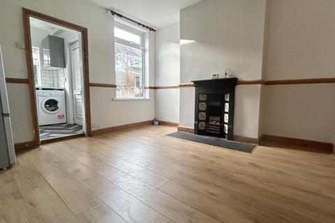 3 bedroom terraced house to rent, Morley Street, Sheffield, South Yorkshire, S6