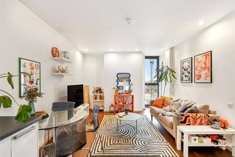 1 bedroom apartment for sale, St Johns Hill, London, SW11