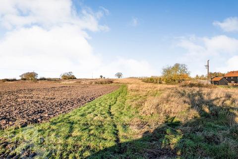 Land for sale, Chequers Lane, South Lopham