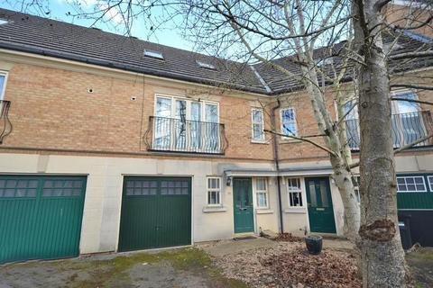 4 bedroom terraced house for sale, Shenley Lodge, Milton Keynes MK5
