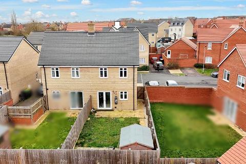 3 bedroom semi-detached house for sale, New Cardington, Bedford MK42