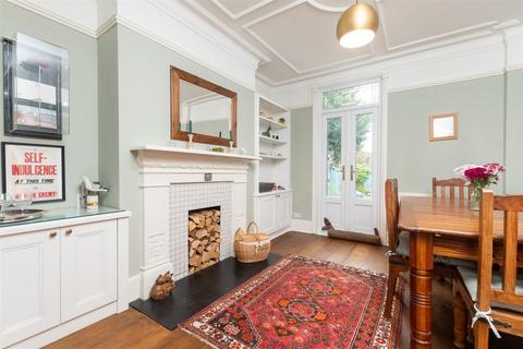 144 Old Road, Crayford, Dartford, DA1 4DY