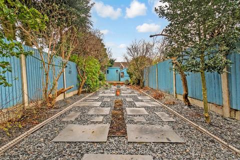 144 Old Road, Crayford, Dartford, DA1 4DY