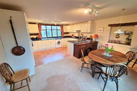 undefined, Ivington Court, Leominster, HR6 0JW