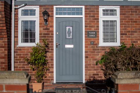 4 bedroom detached house for sale, Orchards Croft, Grimsby DN33
