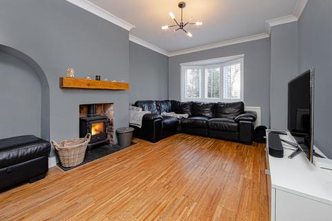 4 bedroom semi-detached house for sale, The Chase, Rayleigh, SS6