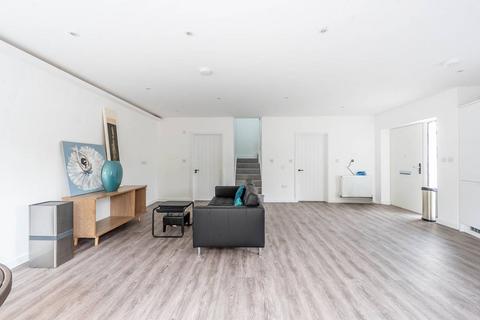 3 bedroom house for sale, Brook Mews, Palmers Green N13