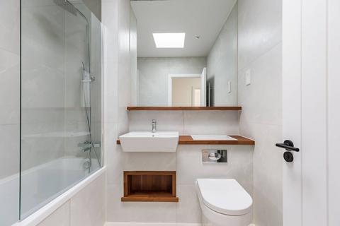 undefined, Brook Mews, Palmers Green N13