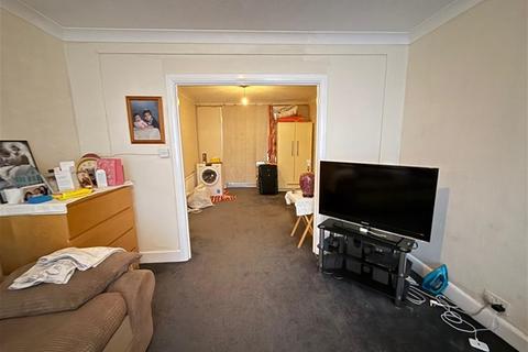 3 bedroom terraced house for sale, BERKELEY AVE, Hounslow