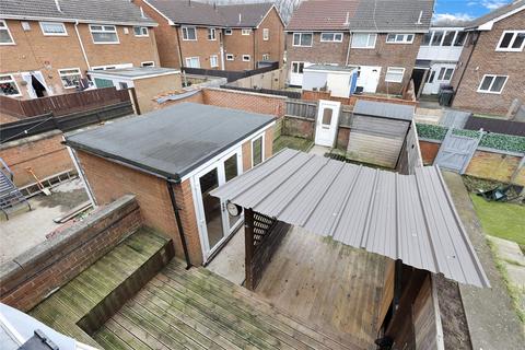 3 bedroom terraced house for sale, Staveley Walk, Ormesby