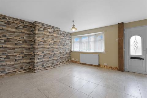 3 bedroom terraced house for sale, Staveley Walk, Ormesby