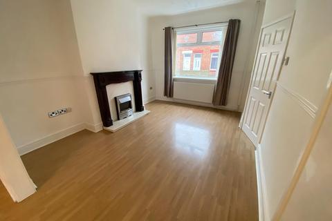 3 bedroom terraced house to rent, Brewer Street, Bishop Auckland