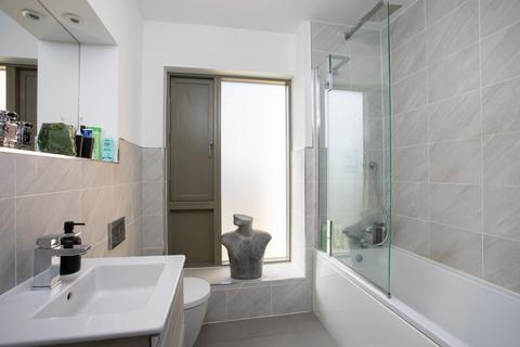19 Bayldon Square, York, YO23 1PT