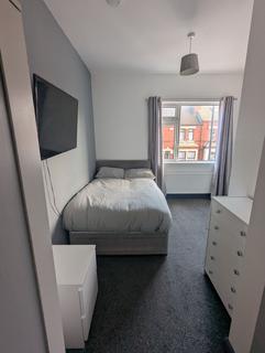 1 bedroom in a house share to rent, HMO Room 5, Rockingham Road