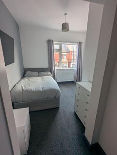 1 bedroom in a house share to rent, HMO Room 5, Rockingham Road