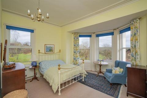 undefined, 18 Moorlands Road, Malvern, WR14