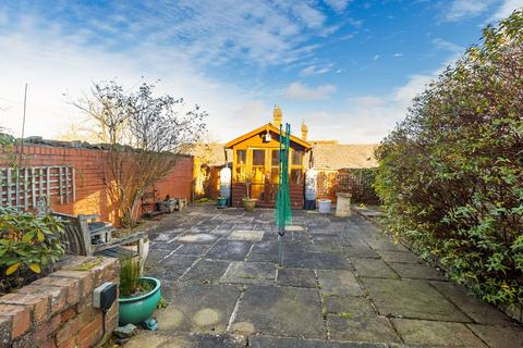 undefined, Moorlands Road, Malvern, WR14
