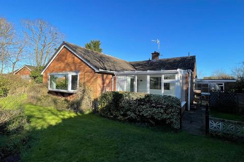 3 bedroom bungalow to rent, Malvern View, Green Lane, Naunton, WR8 0PY