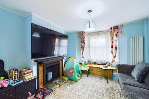 3 bedroom semi-detached house for sale, Guildford Road, Chertsey, Surrey, KT16