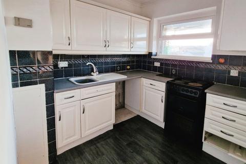 2 bedroom apartment to rent, Clifton Drive, Lancashire FY4