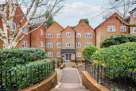 2 bedroom apartment for sale, King Harry Lane, Hertfordshire AL3