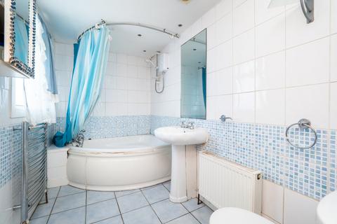 64 Titchfield Road, Carshalton, SM5 1PX