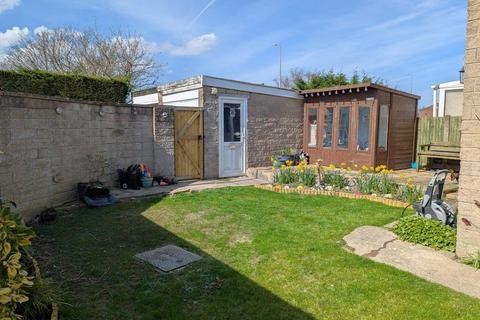 1 Bryant Gardens, Clevedon, BS21 5HD