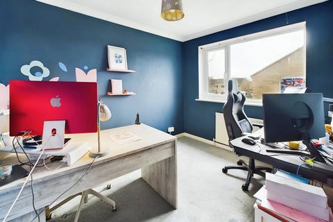 1 Bryant Gardens, Clevedon, BS21 5HD
