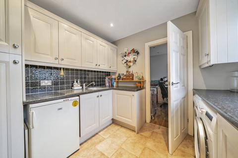 13 Rosemount, Harlow, CM19 4HS