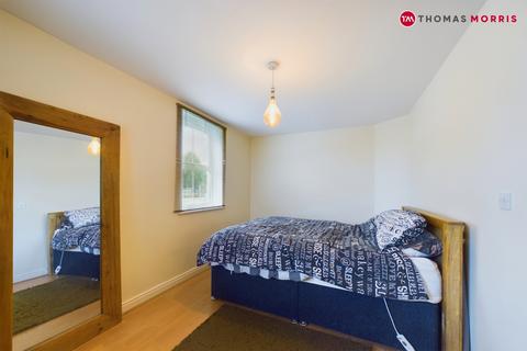 2 bedroom apartment for sale, Woodcock Road, Hertfordshire SG8