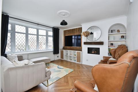 6 Arnold Road, Hyde, SK14 5LH