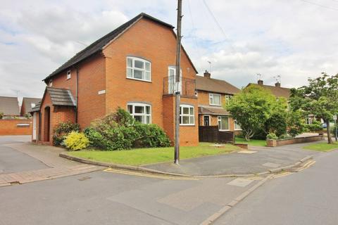 60 Elmdene Road, Kenilworth, CV8 2BX