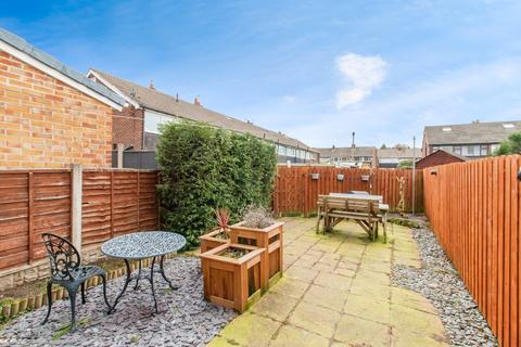 49 Highfield, Tingley, Wakefield, WF3 1LA