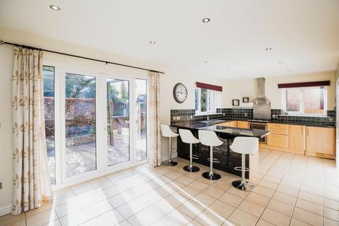 5 bedroom detached house for sale, Middleton Road, Shropshire SY11