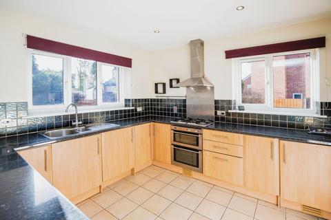 5 bedroom detached house for sale, Middleton Road, Shropshire SY11