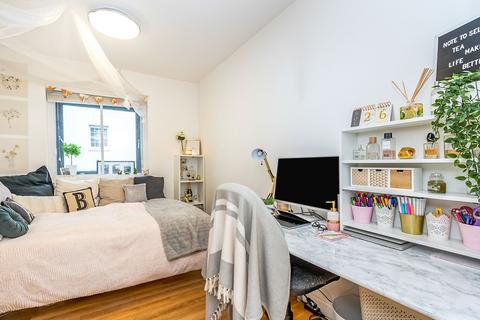 4 bedroom flat to rent, Carlton Place, Southampton SO15