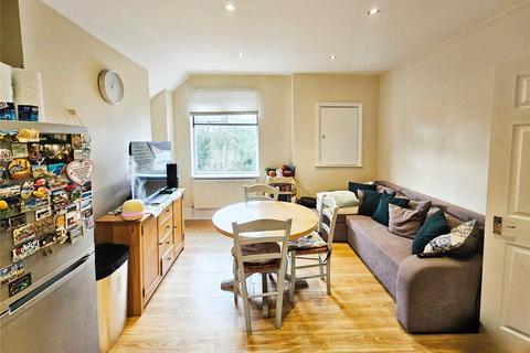 2 bedroom flat for sale, Brighton Road, Surbiton KT6