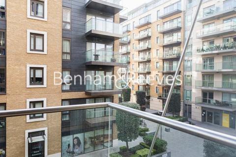 2 bedroom apartment to rent, Distillery Wharf,  Hammersmith W6