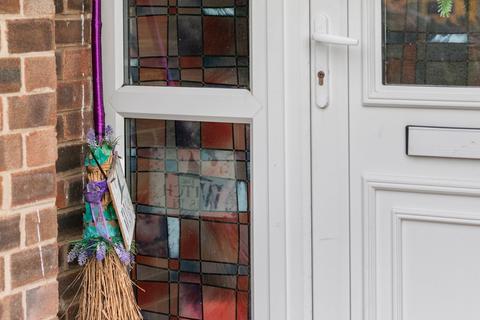3 The Mount, Edenthorpe, Doncaster, DN3 2JL