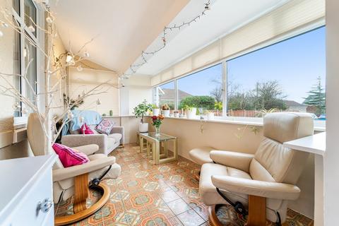 59 Bleadon Hill, Weston-super-mare, BS24 9JW