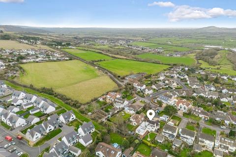 59 Bleadon Hill, Weston-super-mare, BS24 9JW