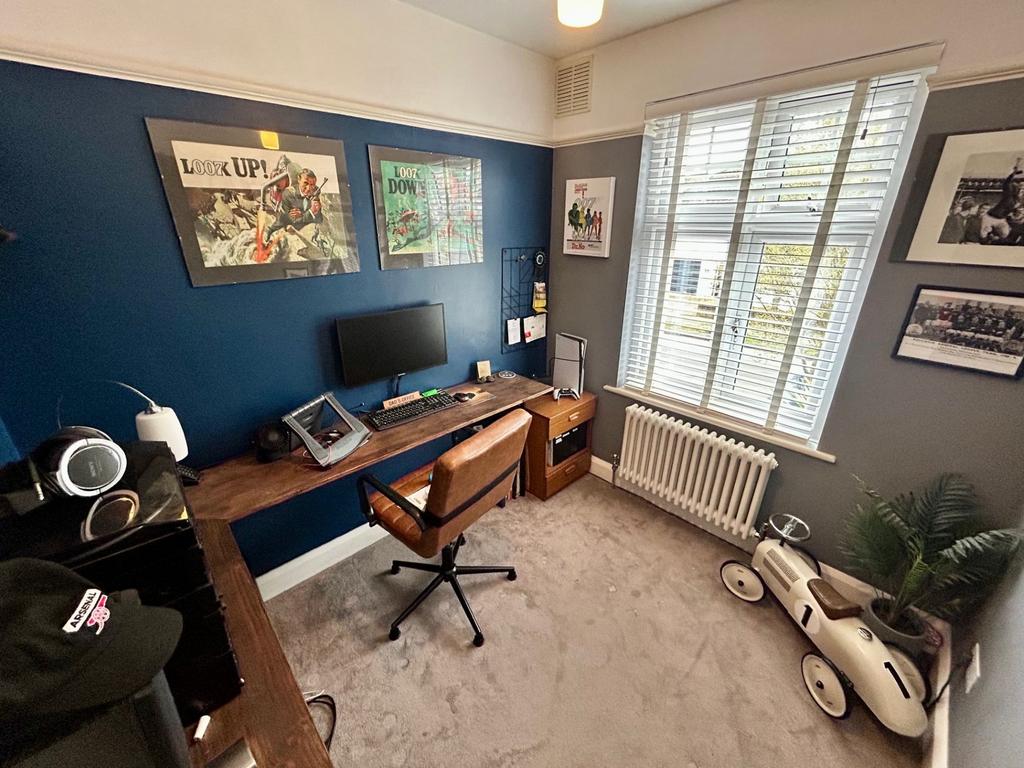 Bedroom 4/Study