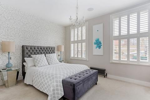 undefined, Dagmar Terrace, London, N1
